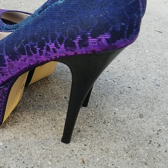 Chinese Laundry Bright Lites Platform Pump - Picture 4 of 6